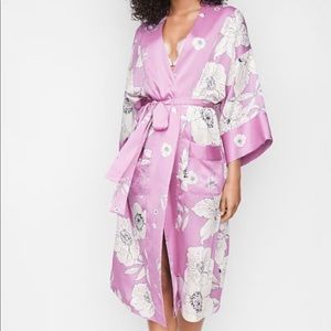 MOVING SALE   PINK VS Lavender Floral Kimono